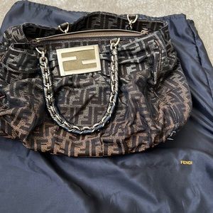 Medium FENDI chain handle purse